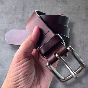 VTG Structure Brass Buckle Genuine Italian Leather Made in USA Brown Belt 32